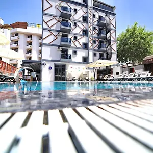 Hotel My